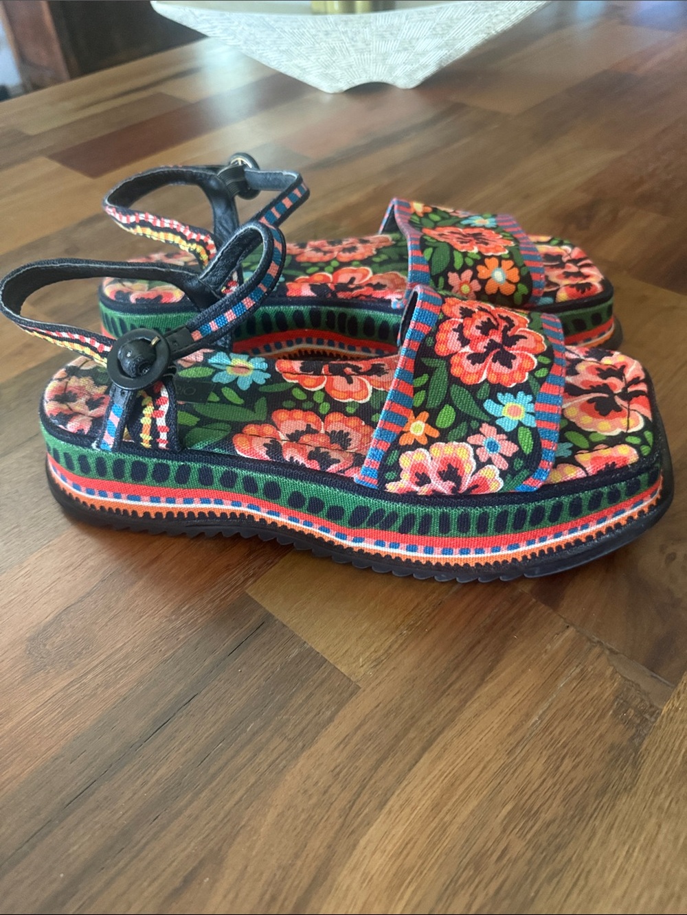 FARM Rio Floral Red & Green Platform Sandals - Picture 2 of 4